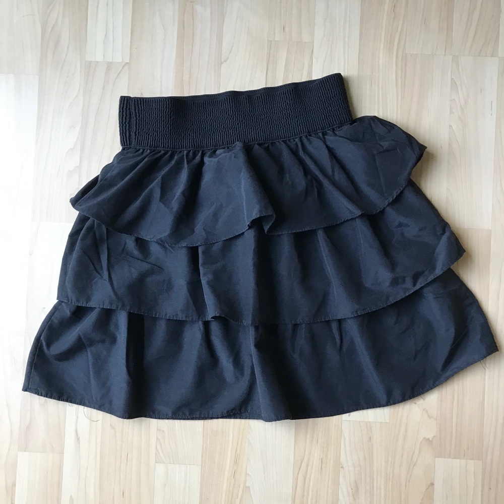 Navy ruffle skirt